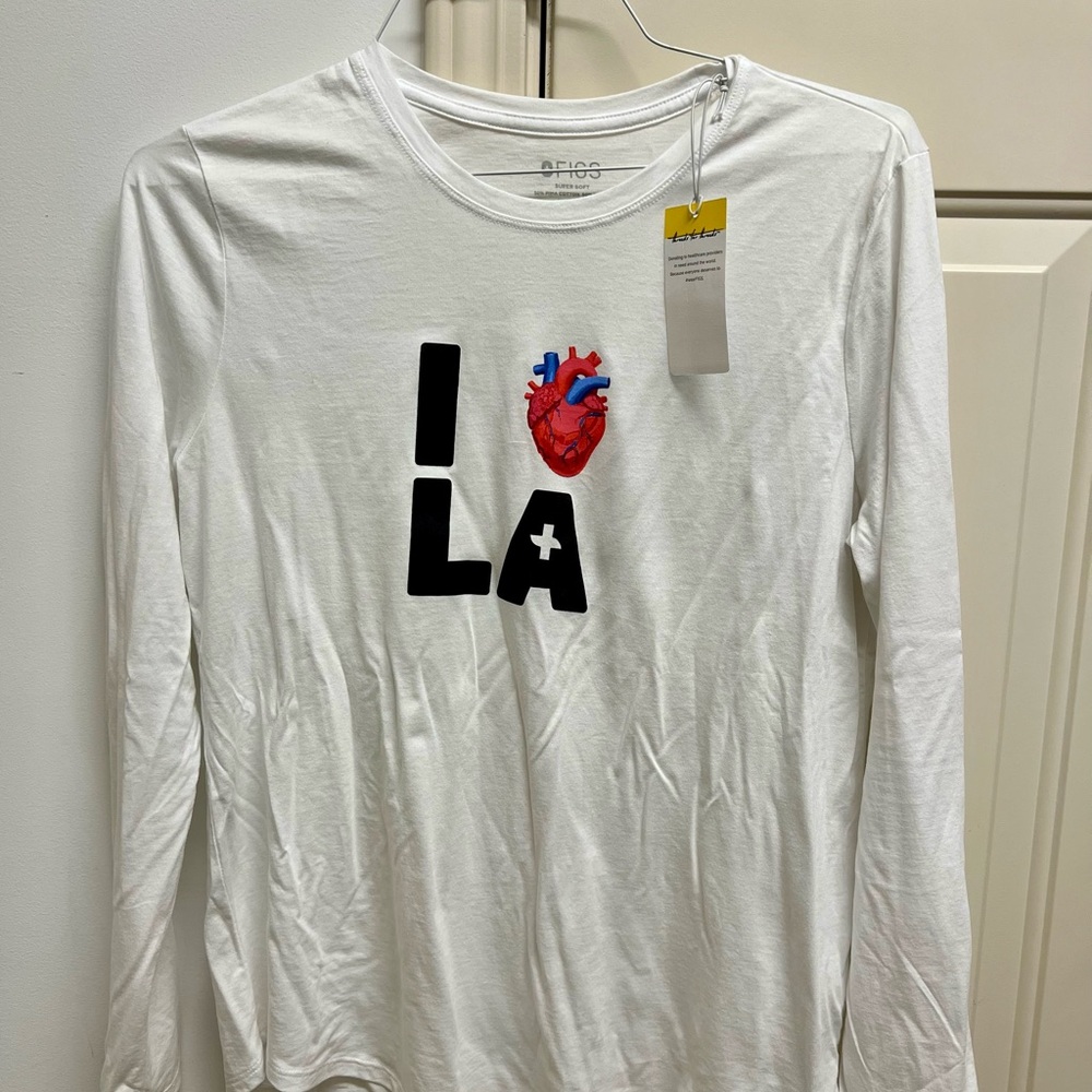 Women's White I Heart LA
Supersoft Longsleeve
Underscrub